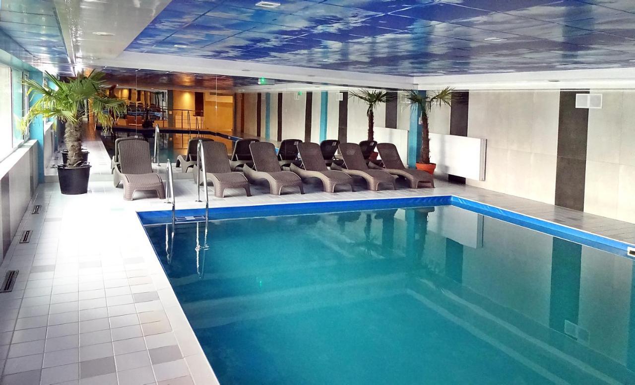 Hotel Mikorzyn Ślesin Esterno foto