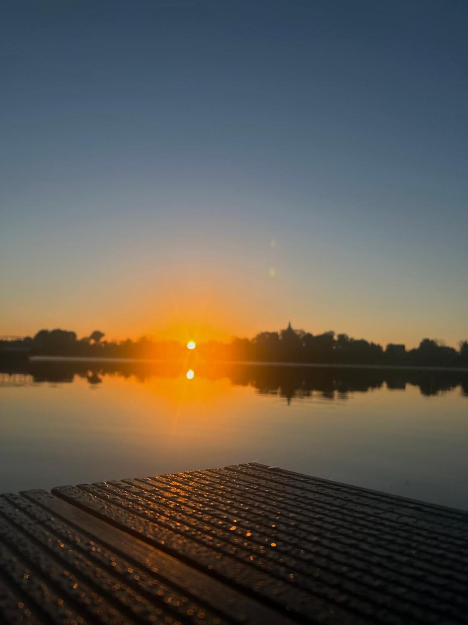 Hotel Mikorzyn Ślesin Esterno foto